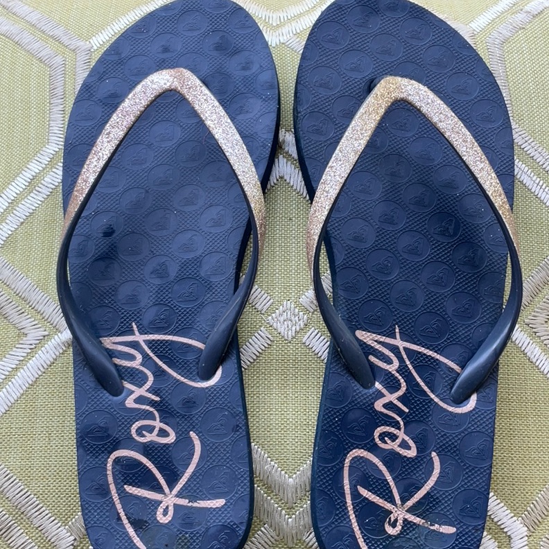 Roxy Brand Cute NavyGoldie Flip Flop
